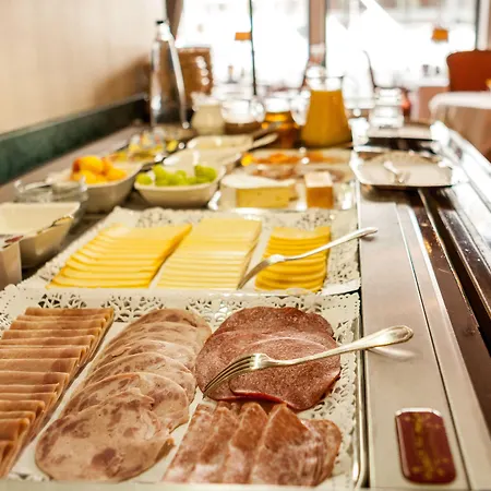 Malecot By F-hotels 3*